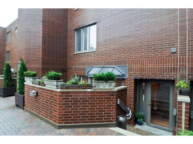 1720 N Lasalle St. #23, Chicago, IL 60614
