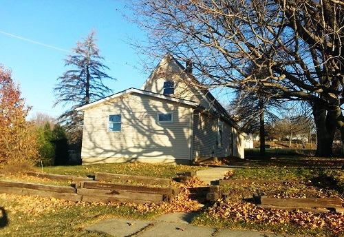 335 W Front Ave., Stockton, IL 61085