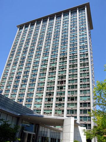 3600 N Lake Shore Dr. #1915, Chicago, IL 60613