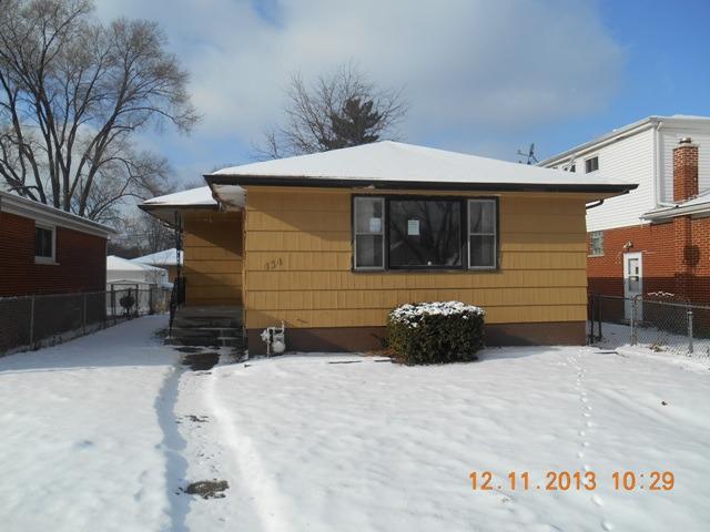 434 Mackinaw Ave., Calumet City, IL 60409