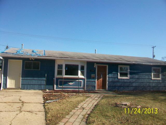 420 Dunbar Rd., Wauconda, IL 60084