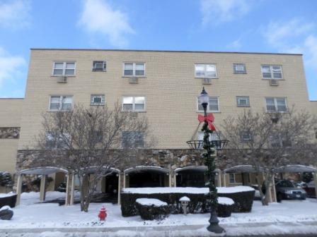5220 Oakton St. #206, Skokie, IL 60077