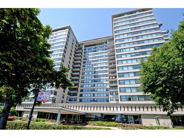 3430 N Lake Shore Dr. #5K, Chicago, IL 60657