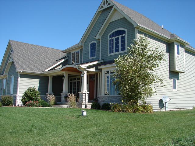 7724 Fairway Dr., Yorkville, IL 60560