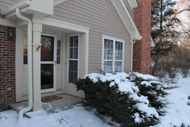 720 Clover Hill Ct., Elk Grove Village, IL 60007