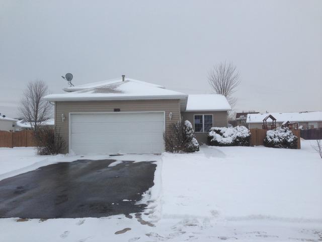 909 Redwood Dr., Elwood, IL 60421