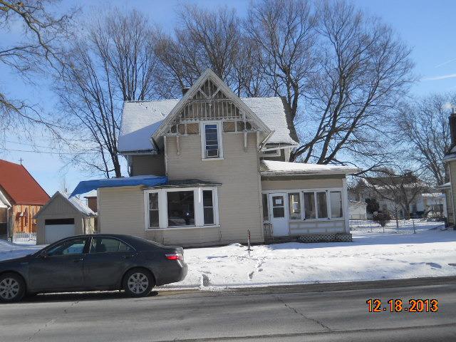 208 Division Ave., Polo, IL 61064