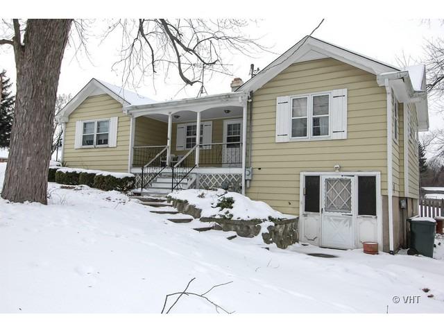 28 S School St., Cary, IL 60013