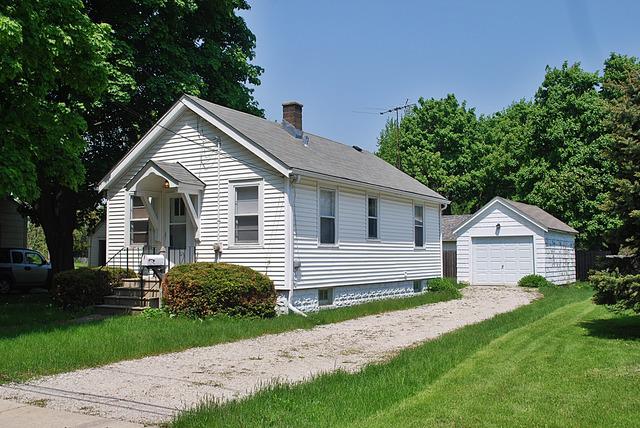 609 Cleveland Ave., Batavia, IL 60510