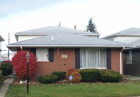 428 Buffalo Ave., Calumet City, IL 60409