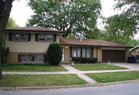 1205 Evergreen Rd., Homewood, IL 60430