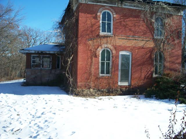 811 Armstrong St., Marseilles, IL 61341