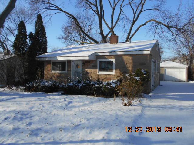 620 N Lancaster Ave., Aurora, IL 60506