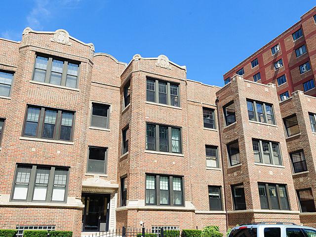 718 W Bittersweet Pl. #3, Chicago, IL 60613