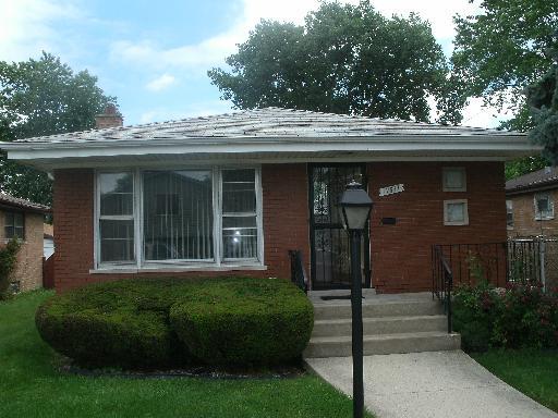 12837 S Aberdeen St., Calumet Park, IL 60827