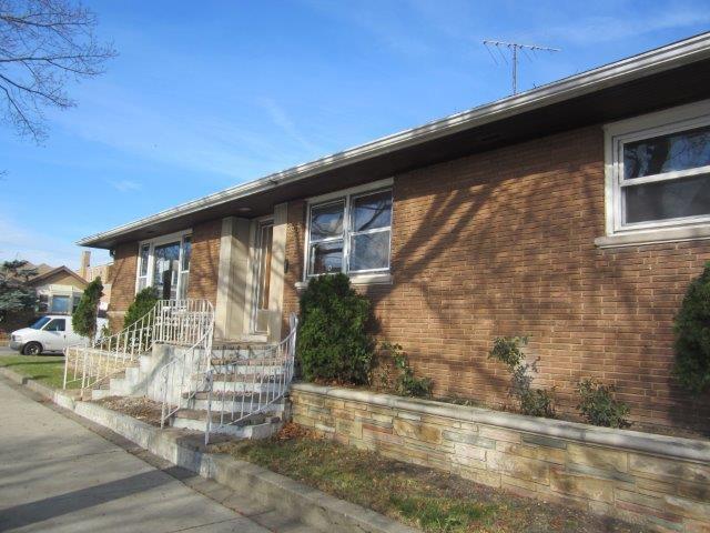 5359 S Washtenaw Ave., Chicago, IL 60632