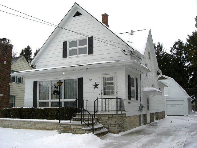 517 S 7th St., Dekalb, IL 60115