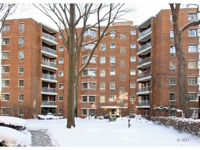 1860 Sherman Ave. #2-3C, Evanston, IL 60201