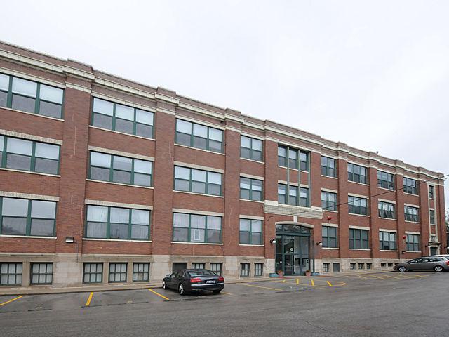 601 Linden Pl. #215, Evanston, IL 60202