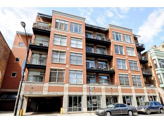 3260 N Clark St. #404, Chicago, IL 60657