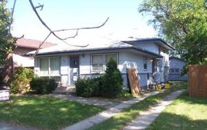 17041 Ridgewood Ave., Lansing, IL 60438
