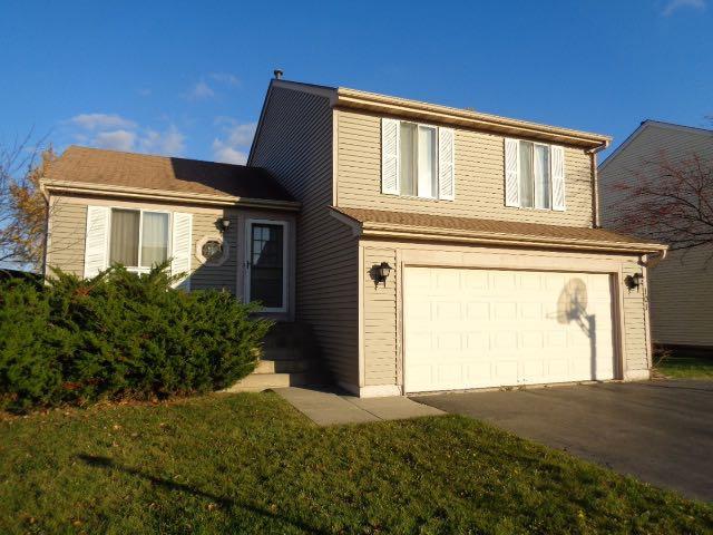 101 Woodview Dr., Streamwood, IL 60107
