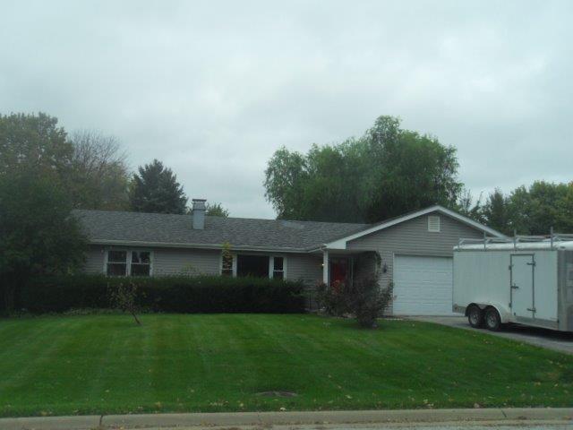 1040 Johnston Dr., Aurora, IL 60506