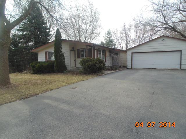 1903 Grandview Dr., Mchenry, IL 60050