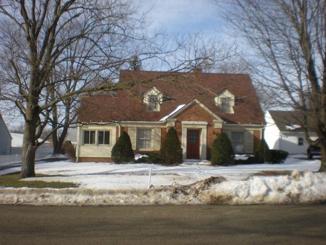 115 N Main St., Walnut, IL 61376