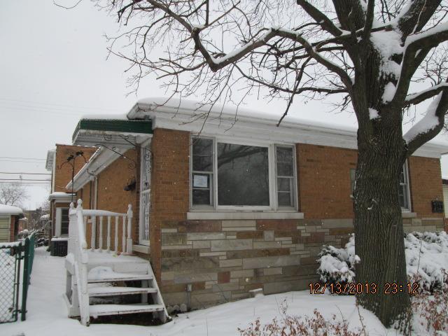 1411 Burnham Ave., Calumet City, IL 60409