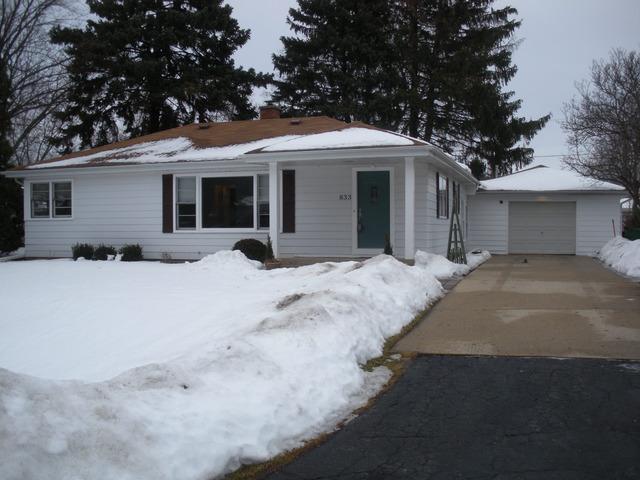 833 Estes St., Gurnee, IL 60031