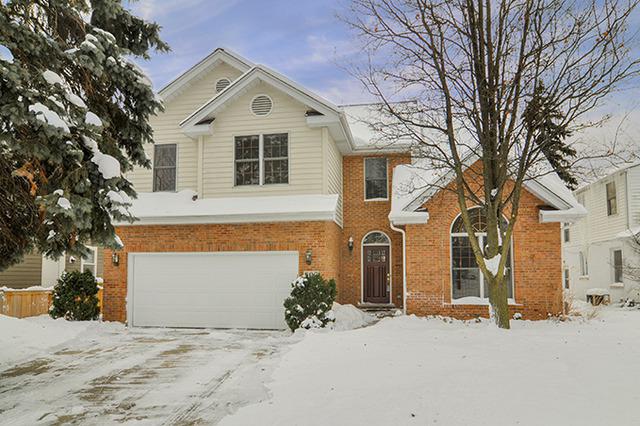 807 Hill Ave., Glen Ellyn, IL 60137