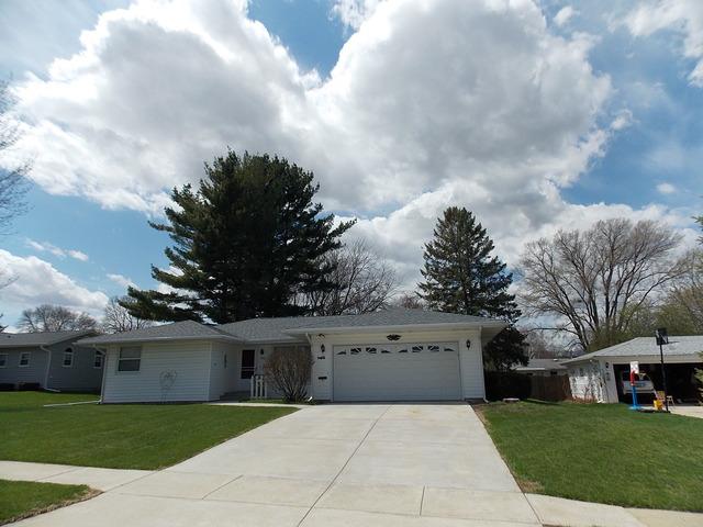 1353 Empire Ct., Freeport, IL 61032