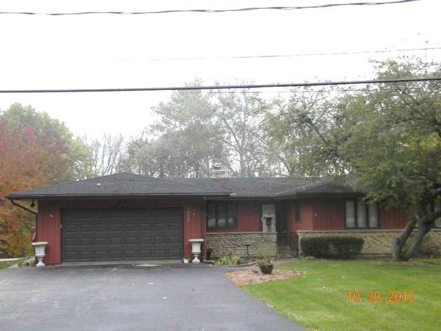 1932 Kingsway Dr., Aurora, IL 60506