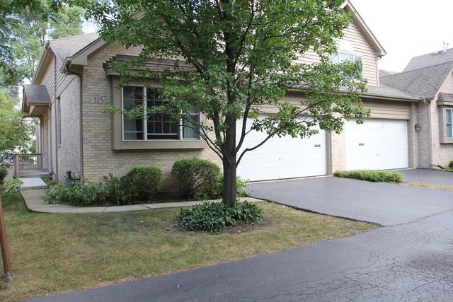 315 Regal Ct., Clarendon Hills, IL 60514
