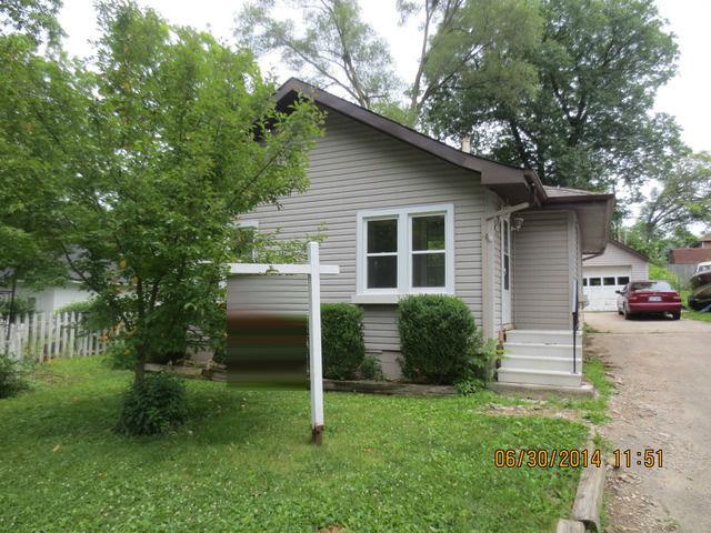 5N153 Oak Leaf Ct., St. Charles, IL 60174