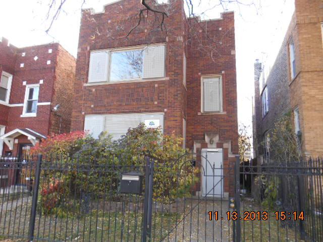 8122 S Manistee Ave., Chicago, IL 60617