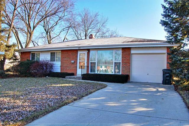 235 Princeton St., Hoffman Estates, IL 60169