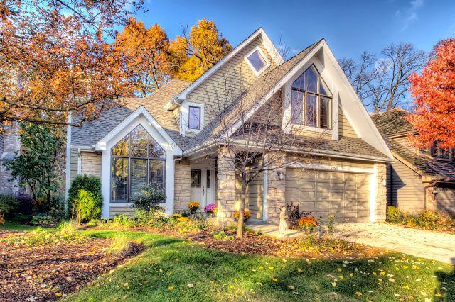 2125 Belleau Woods Ct., Wheaton, IL 60189