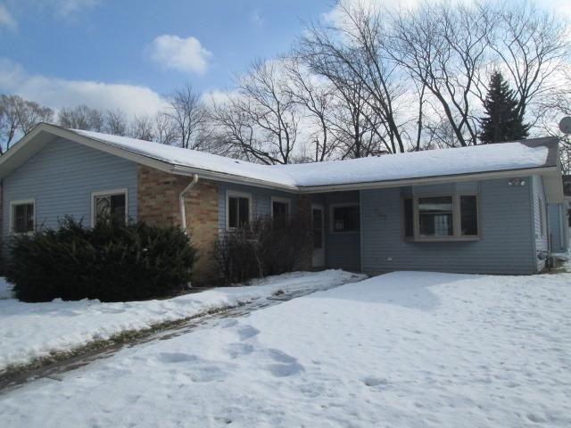 685 Frederick Ln., Hoffman Estates, IL 60169