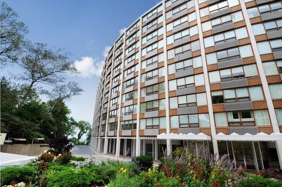 1630 Sheridan Rd. #10C, Wilmette, IL 60091