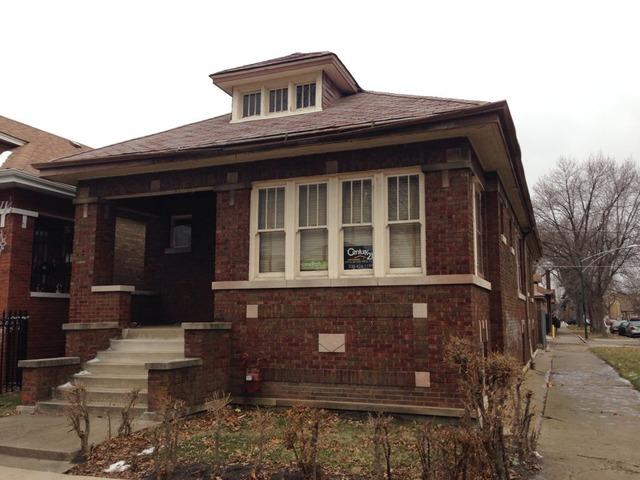 6000 S Mozart St., Chicago, IL 60629