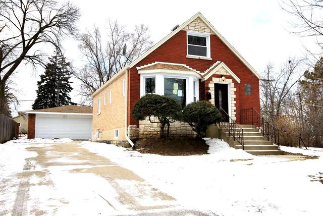 330 S Linden Ave., Westmont, IL 60559