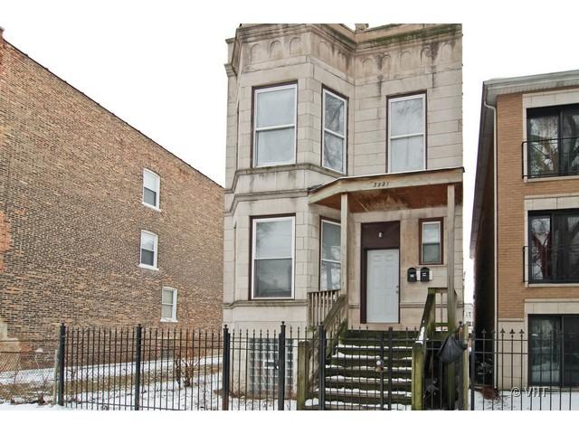 3921 W Grenshaw St., Chicago, IL 60624