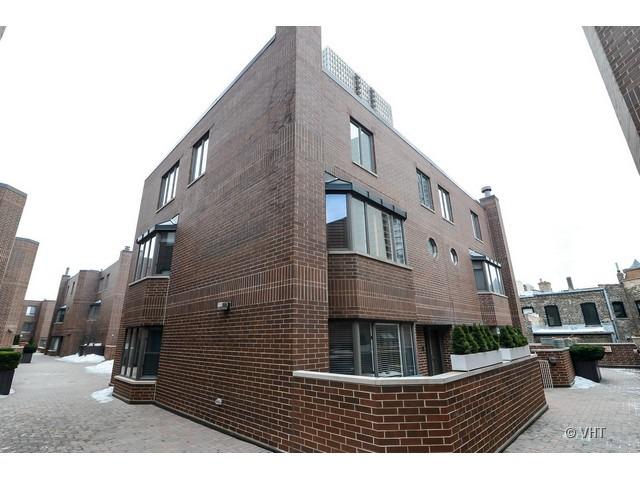 1715 N Wells St. #51, Chicago, IL 60614