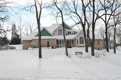 7635 Grace Dr., Roscoe, IL 61073