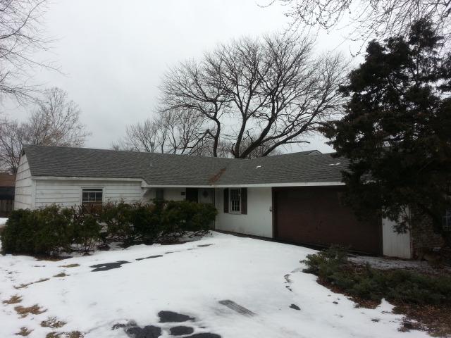 125 Mellbrook Rd., Bolingbrook, IL 60440