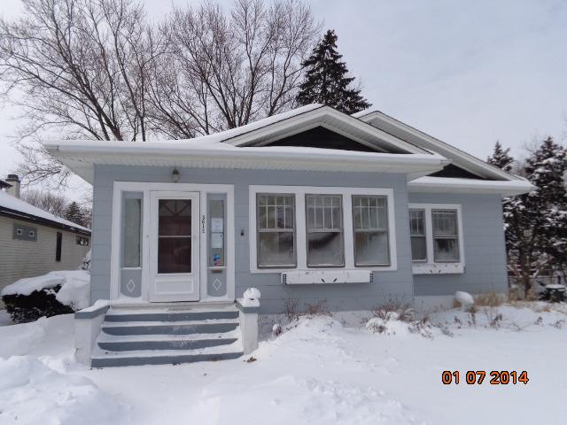 5612 Springside Ave., Downers Grove, IL 60516
