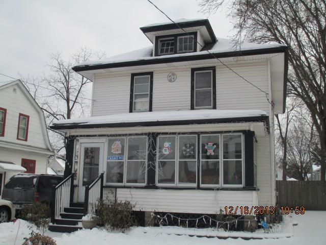 645 Palace St., Aurora, IL 60506