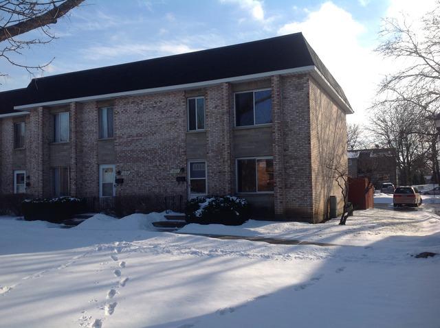 1022 N Mill St. #8, Naperville, IL 60563